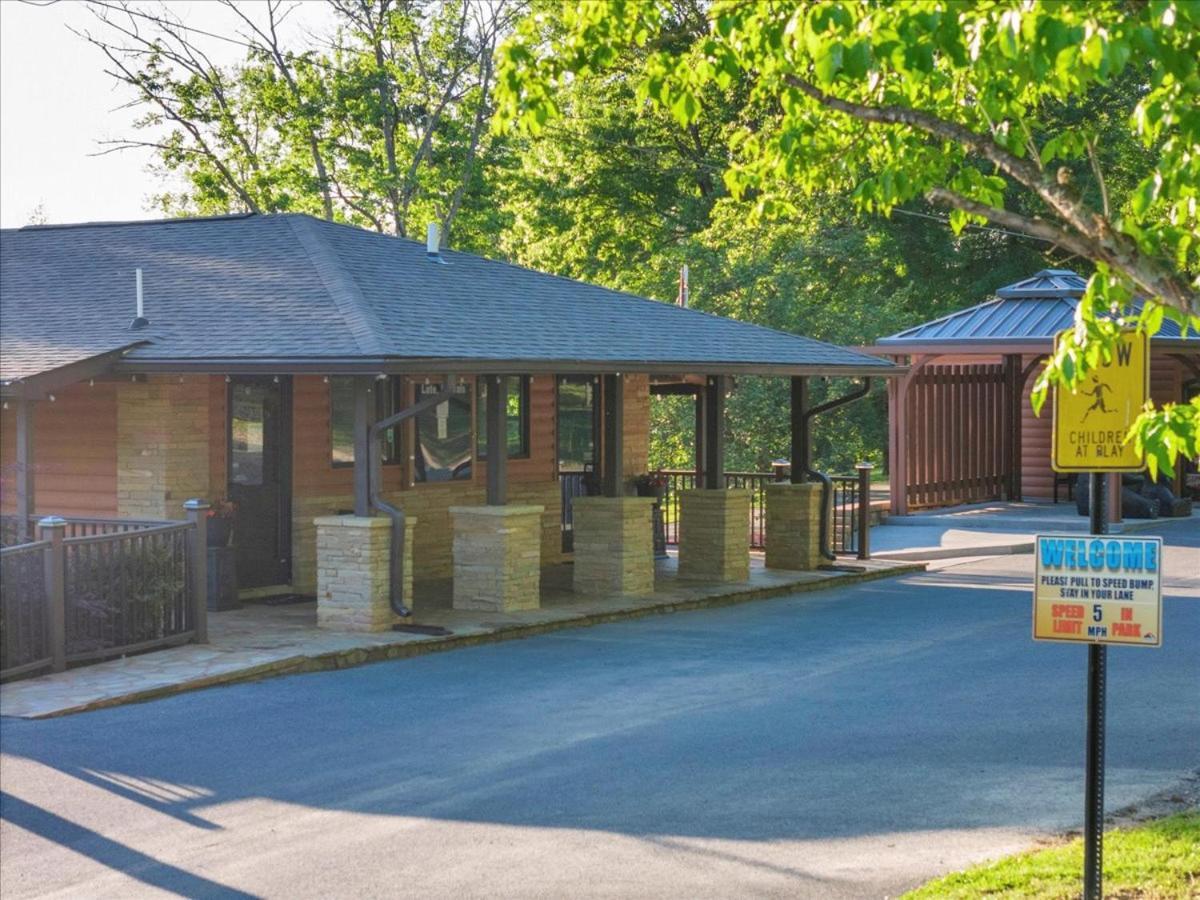 Cabin Oasis Near Smoky Mountains Pigeon Forge Dış mekan fotoğraf